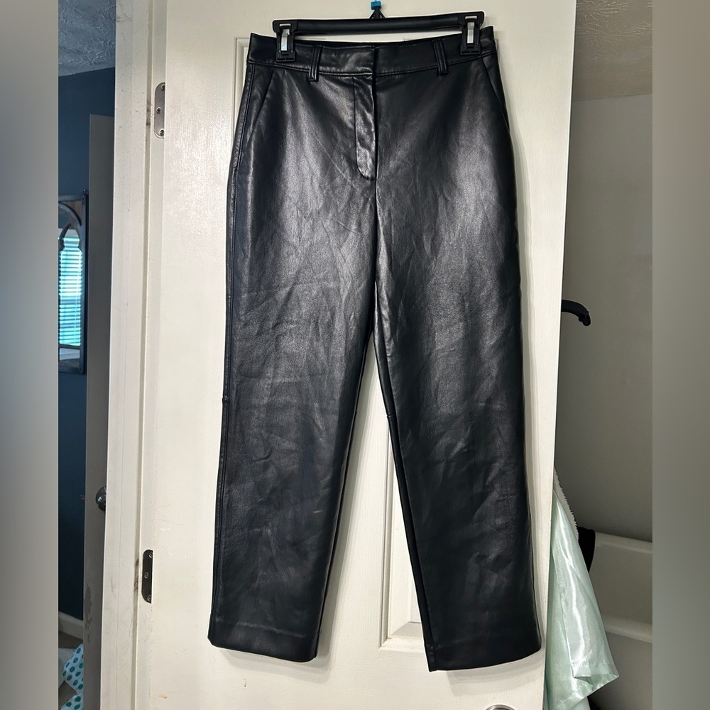 Aritzia Babaton | Hasek Faux Leather Cropped High Waisted Pants - Size 4 - Picture 3 of 8